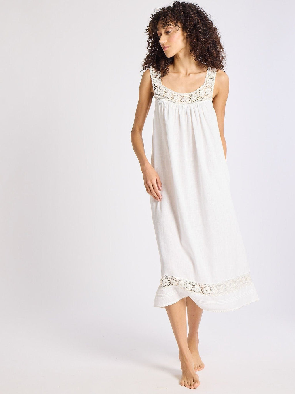 Adelia Dress in White Linen
